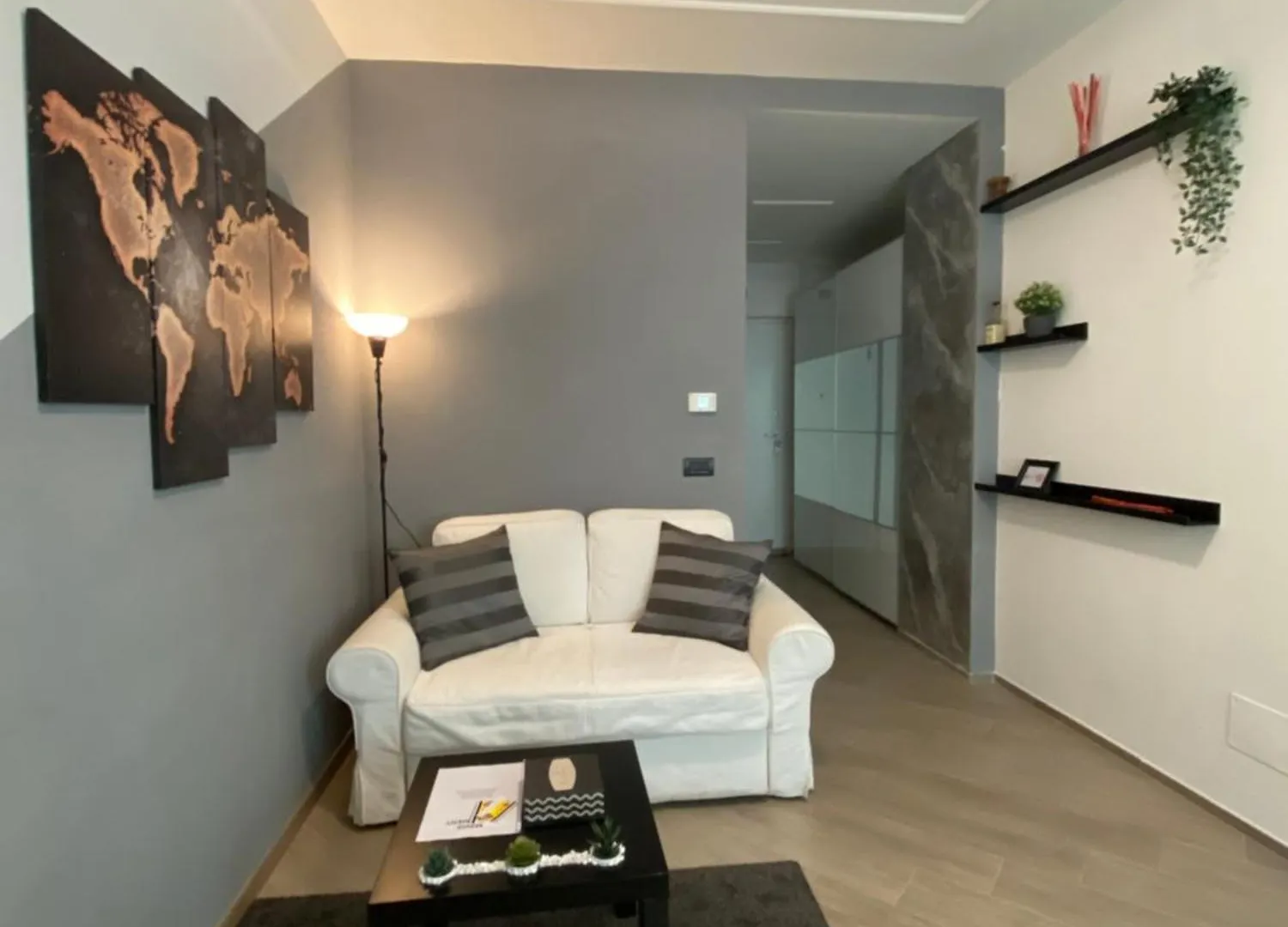 Mavis Apartment - To Rome With Love